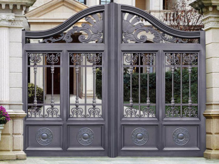 鋁(lǚ)藝大門(mén)